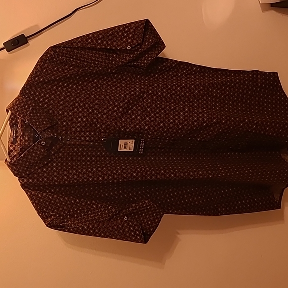 Ben Sherman Carmel Shirt Sleeve Button Down NWT - Picture 1 of 4